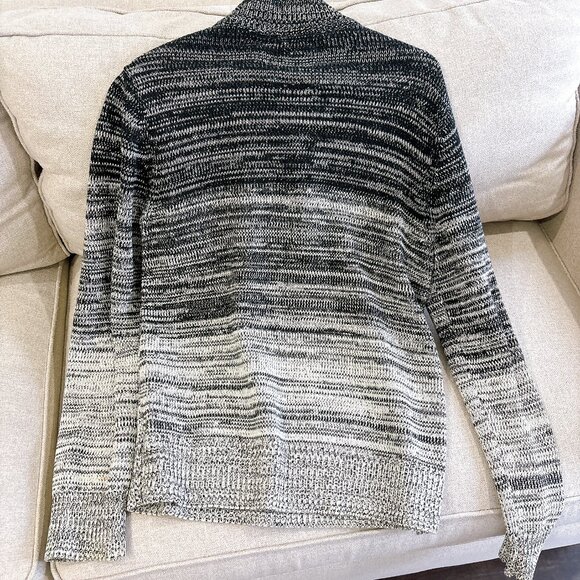 Mens express sweater, size M - Picture 2 of 7